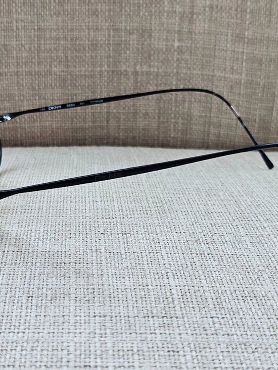 Vintage DKNY Women Glasses Frame Black Tone Titanium Eyewear Made in Japan main image 4